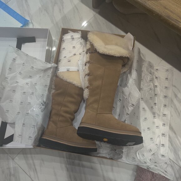 UGG sacai Thigh High Boot size 12 New - Picture 1 of 7